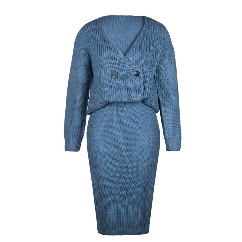 Solid color sweater suit