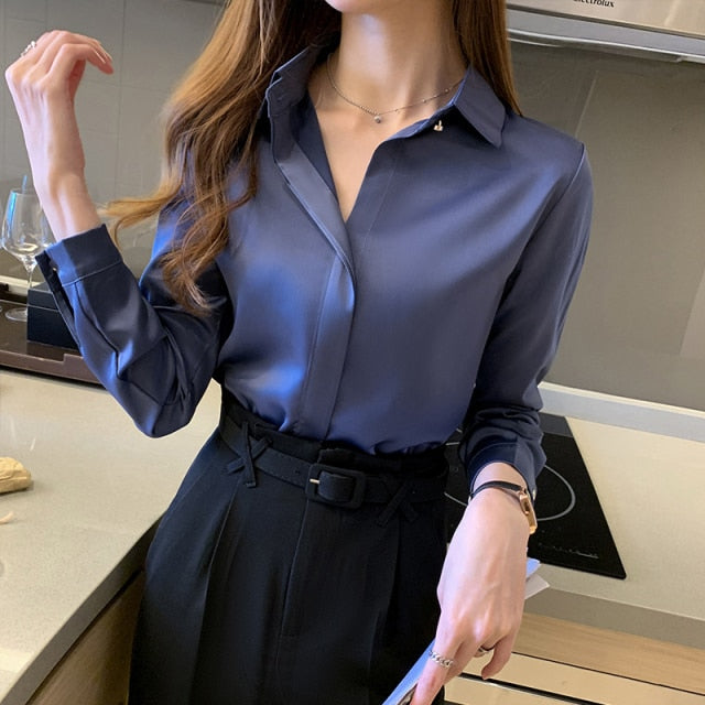 Elegant Silk Buttoned Shirt