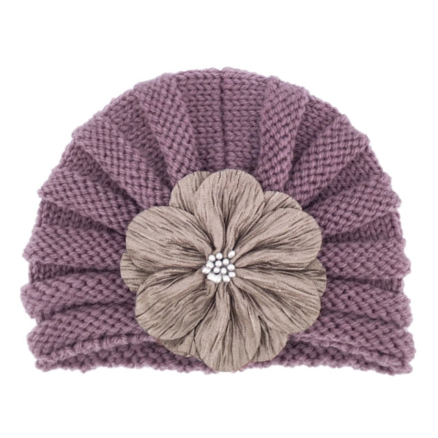 Elegant Knitted Bonnet