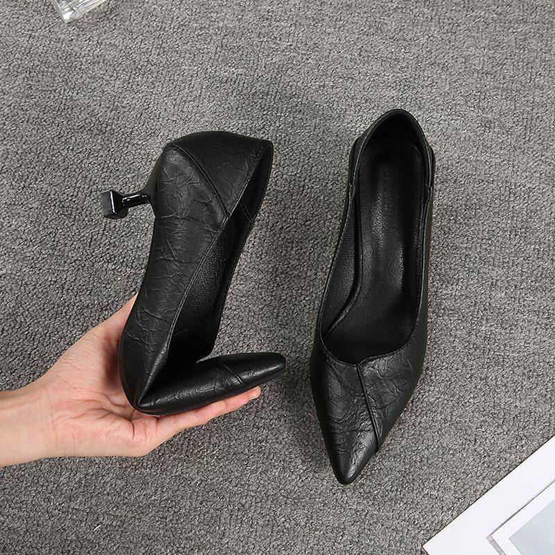 Modern Heel Pumps