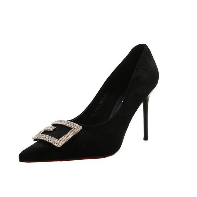 Elegant Buckle Detail Pump