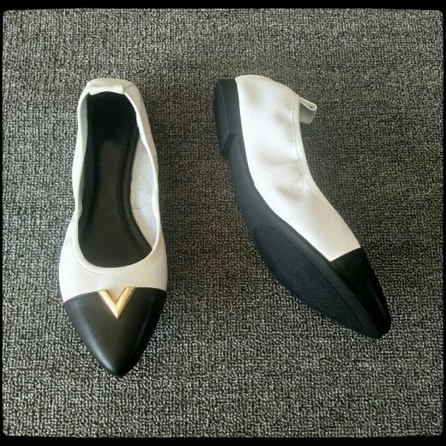 Elegant Leather Pointed Toe Flat